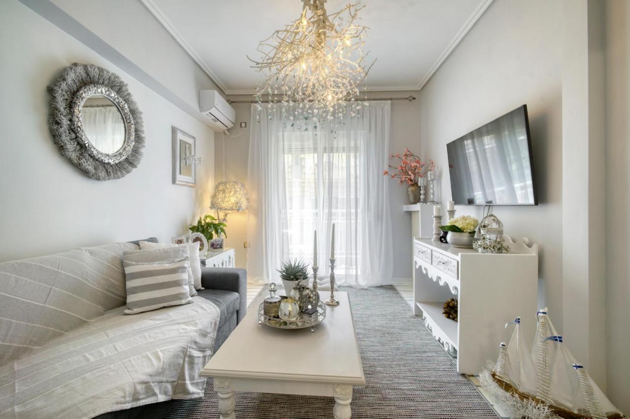 Luxury Apartments Zeas Пірей Екстер'єр фото