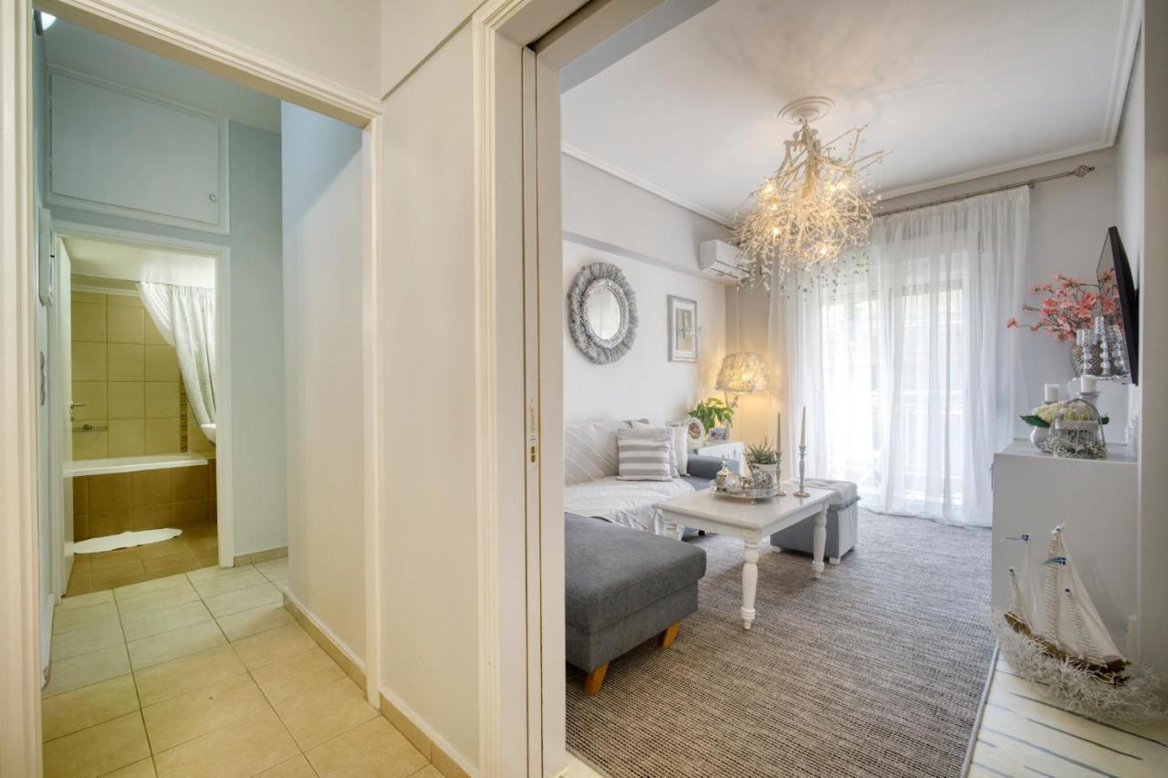Luxury Apartments Zeas Пірей Екстер'єр фото