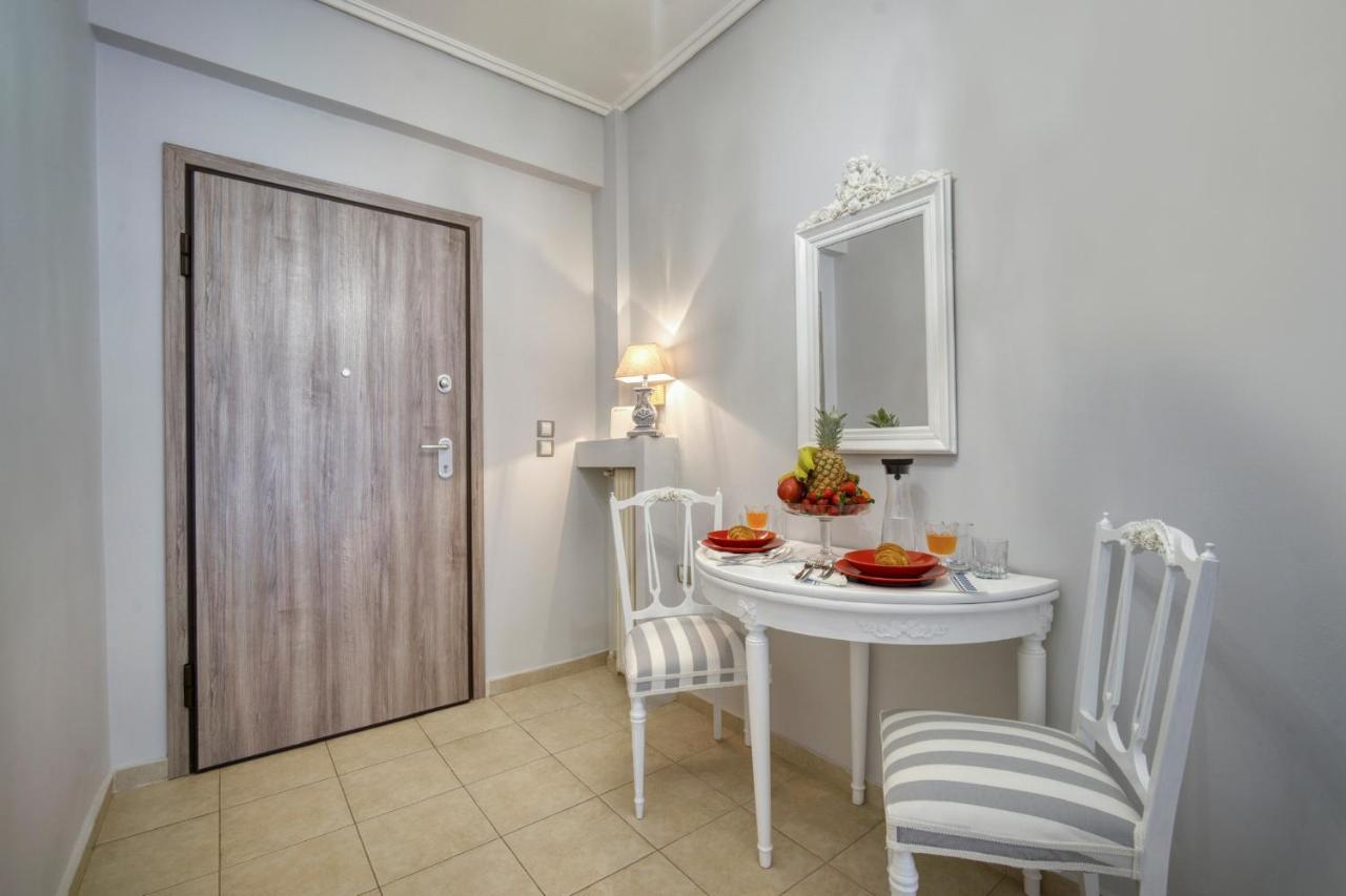 Luxury Apartments Zeas Пірей Екстер'єр фото