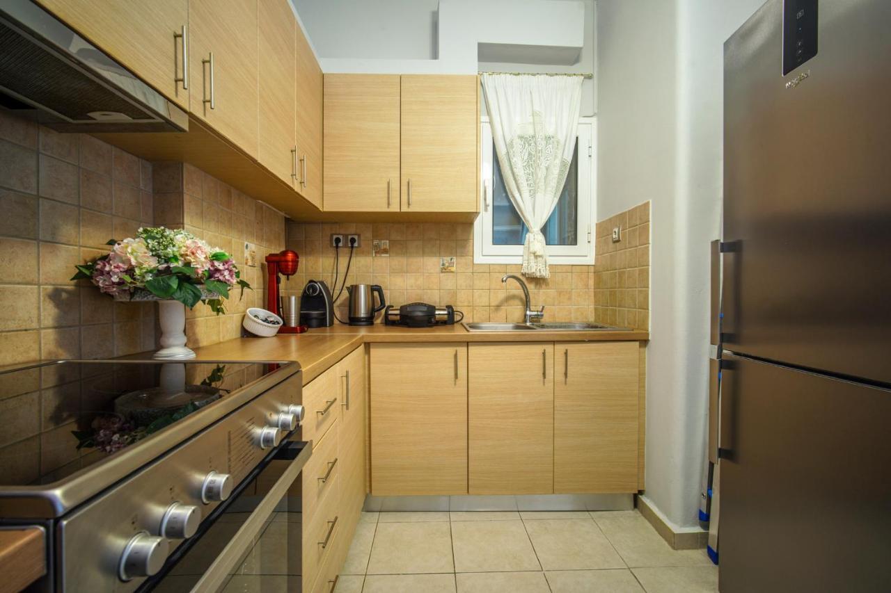 Luxury Apartments Zeas Пірей Екстер'єр фото
